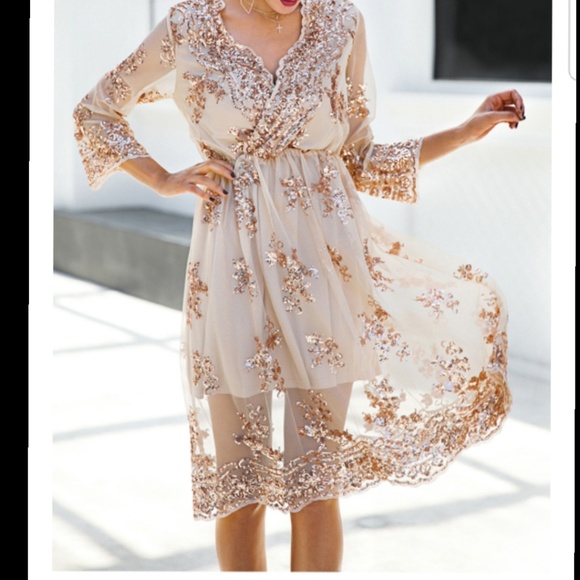 Sexy Midi dress - Picture 2 of 4